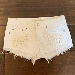 White American Eagle size 8 shorts